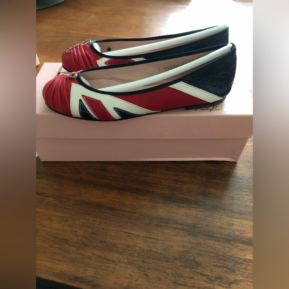 ❌SOLD❌ Pretty Ballerinas dressed in Union Jack